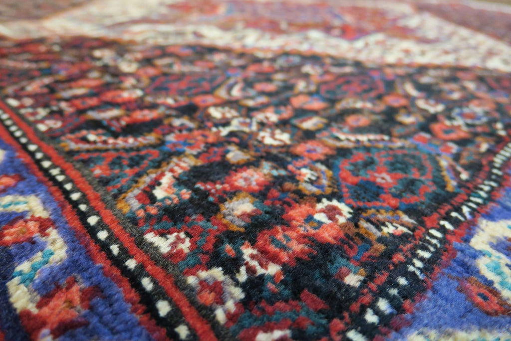 4' 2" x 4' 7" Persian Sanandaj Rug