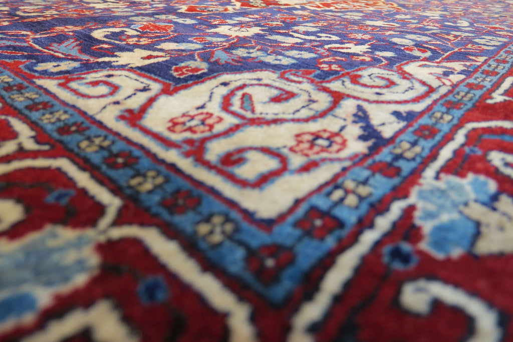 3' 5" x 5' 1" Persian Sarouk Rug
