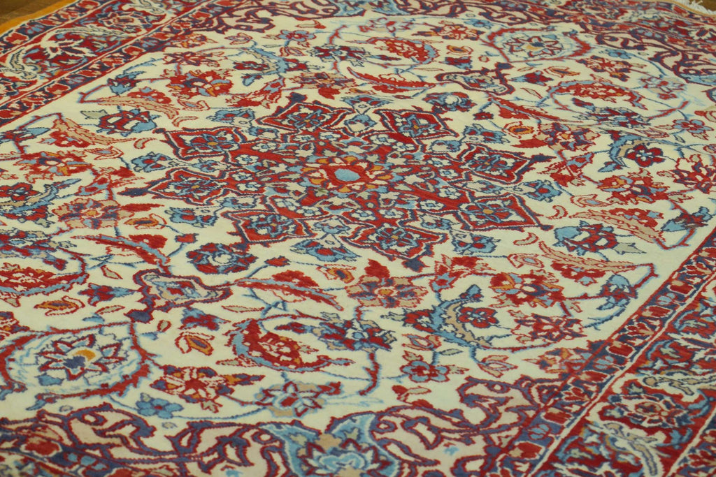 3' 4" x 5' 3" Persian Najafabad Rug