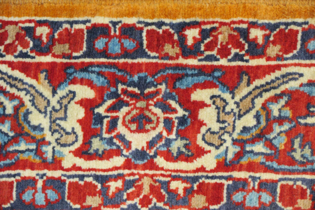 3' 4" x 5' 3" Persian Najafabad Rug