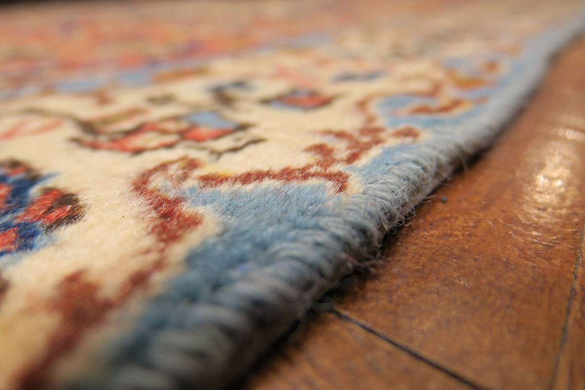 3' 2" x 4' 3" Persian Najafabad Rug