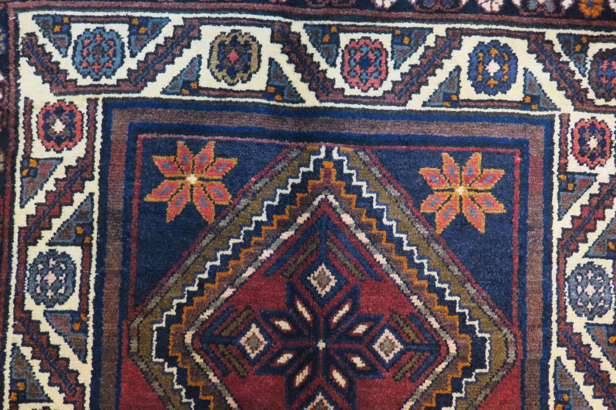 3'1'' x 10'2'' Persian Hamadan Runner