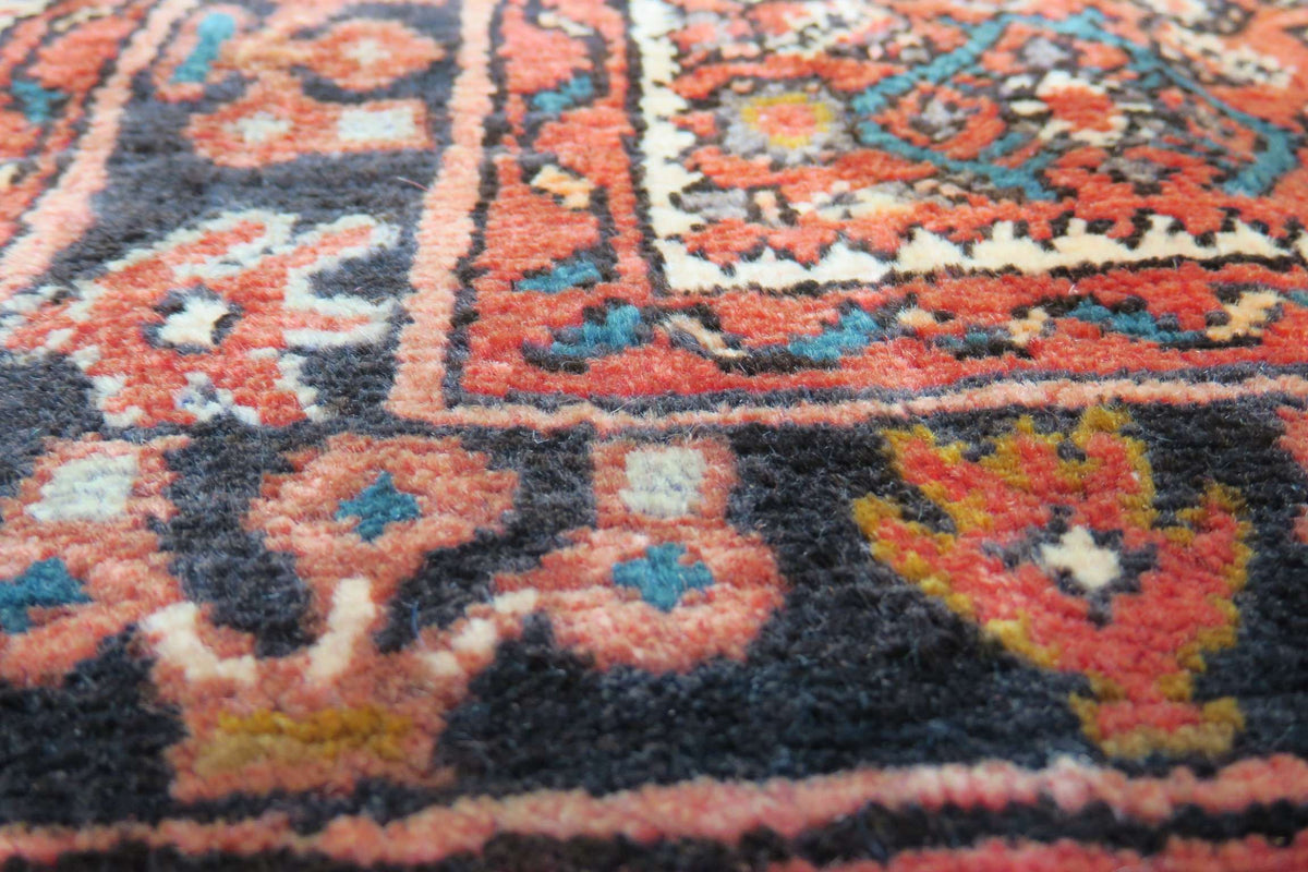 2'7'' x 11'1'' Persian Hamadan Runner