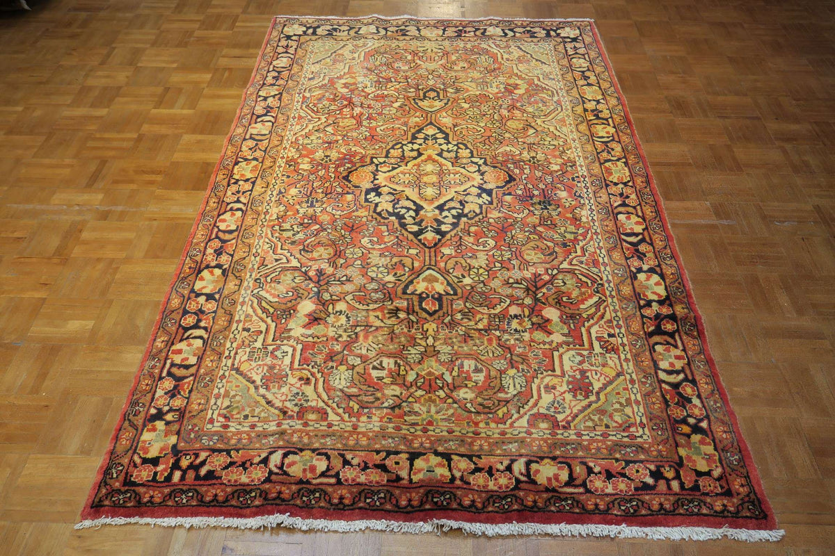 4'5'' x 7'4'' Persian Hamadan Rug
