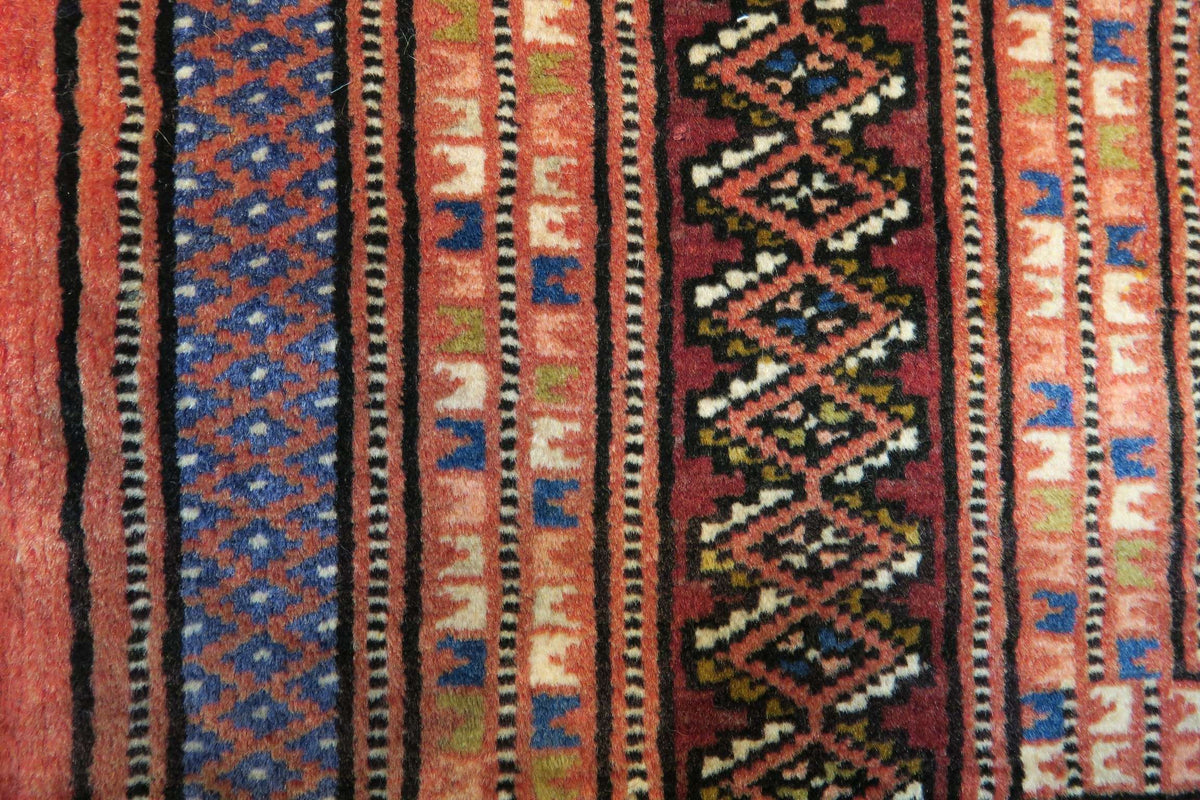 3' 7" x 2' 0" Persian Turkeman Rug