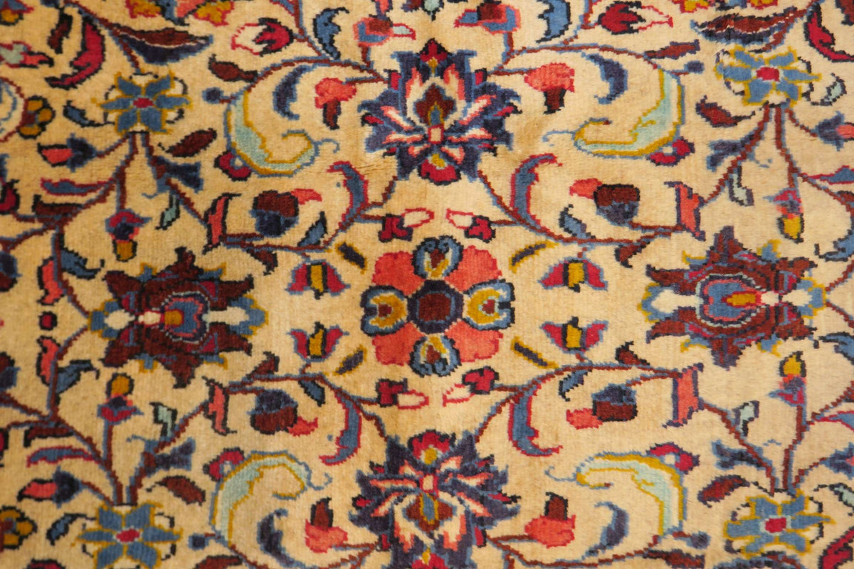 2'8'' x 13'2'' Persian Sarouk Runner
