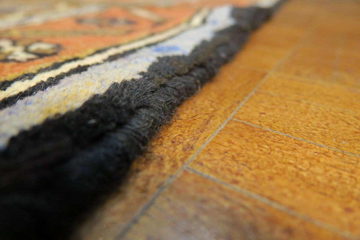 2' 4" x 4' 5" Persian Hamadan Rug