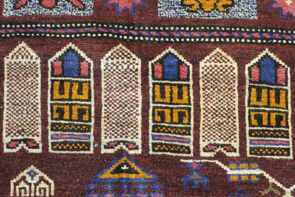 2' 5" x 4' 6" Vintage Baluch Rug