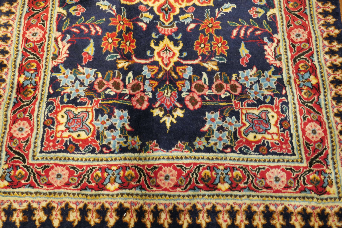 2'7'' x 4'4'' Persian Hamadan Rug
