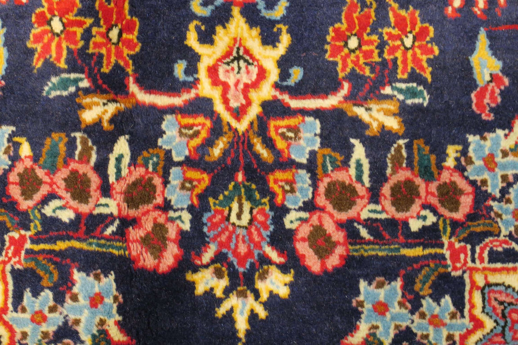 2' 7" x 4' 4" Persian Hamadan Rug