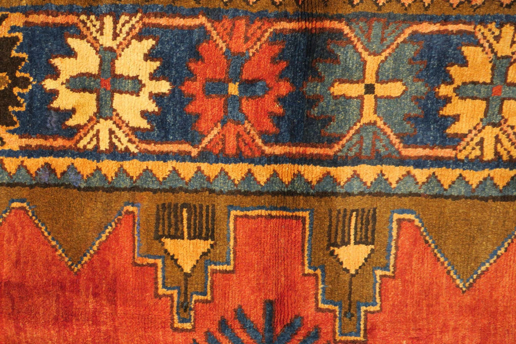 3' 4" x 6' 6" Persian Bakhtiar Rug