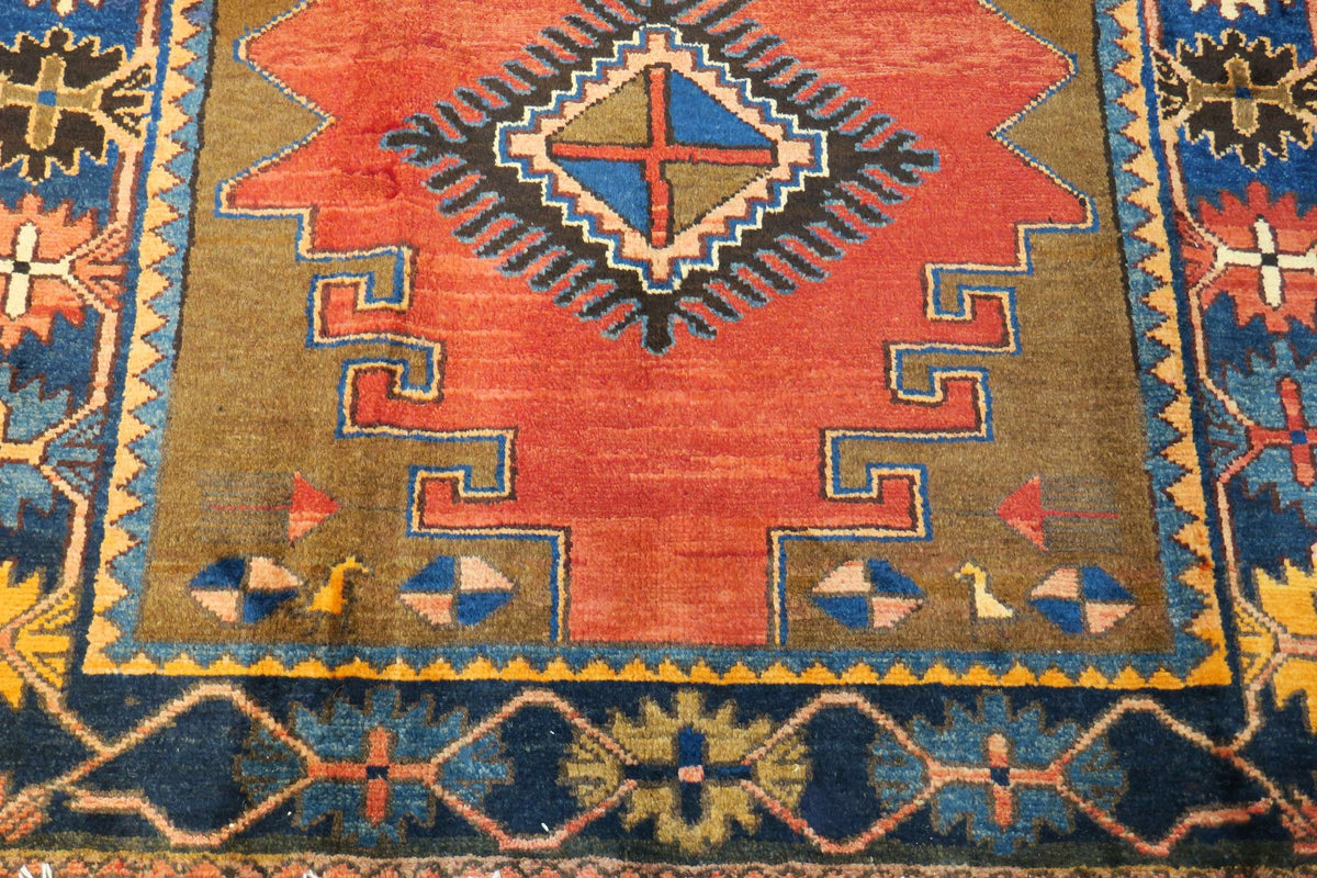 3' 4" x 6' 6" Persian Bakhtiar Rug