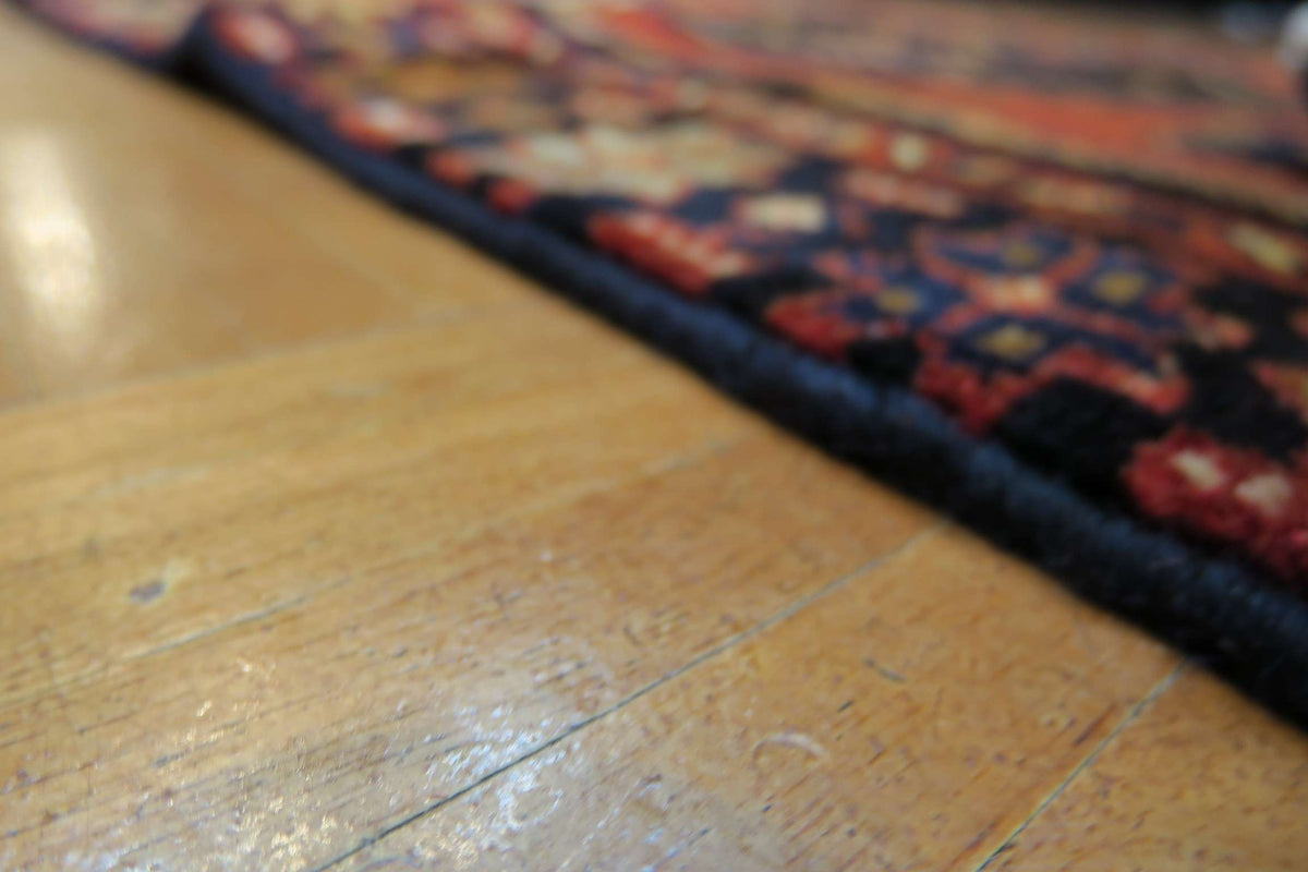 2'8'' x 9'7'' Persian Hamadan Runner