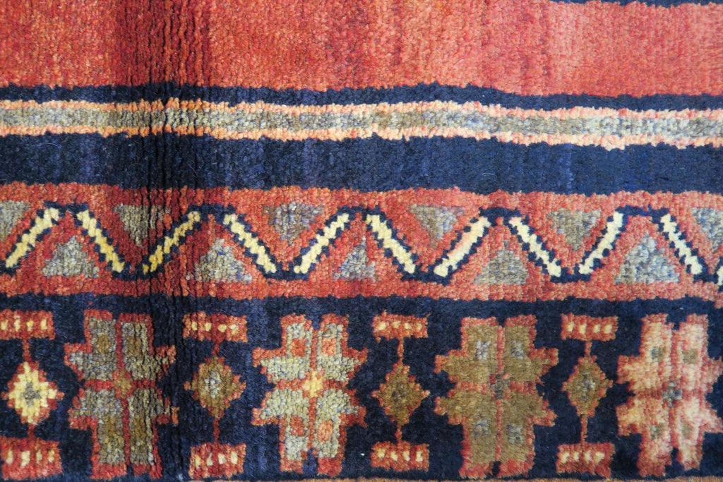 2'8'' x 9'7'' Persian Hamadan Runner