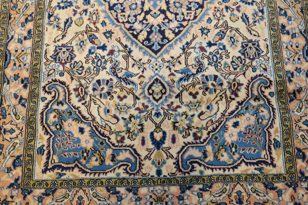 3' 4" x 5' 1" Persian Qoumsheh Rug