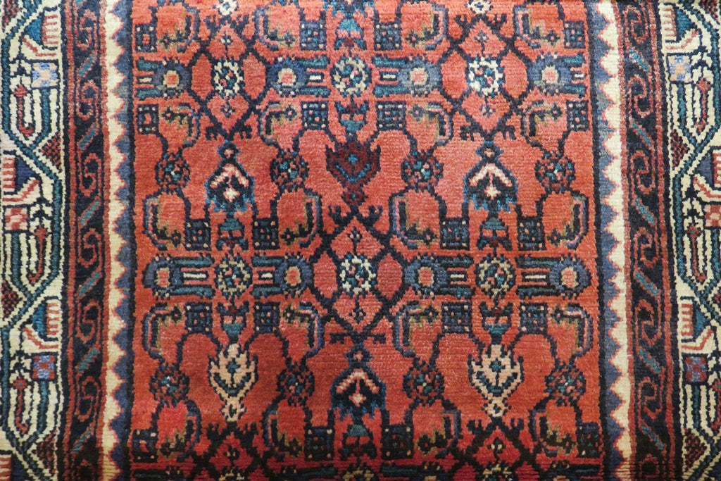 2'9'' x 9'7'' Persian Hamadan Runner
