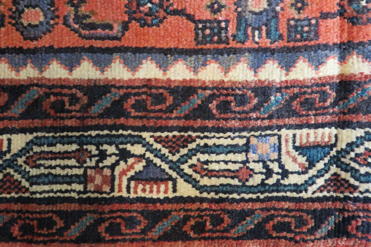 2'9'' x 9'7'' Persian Hamadan Runner