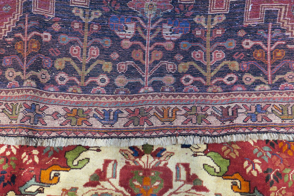 5' 6" x 8' 9" Persian Shiraz Rug