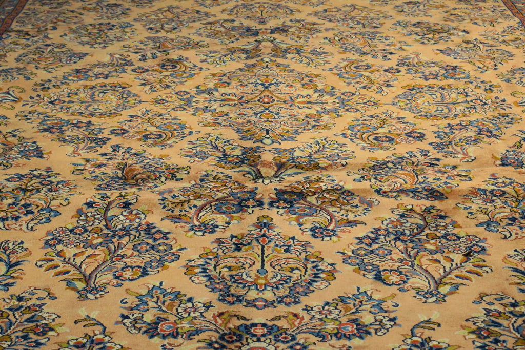 8' 0" x 11' 7" Persian Sarouk Rug