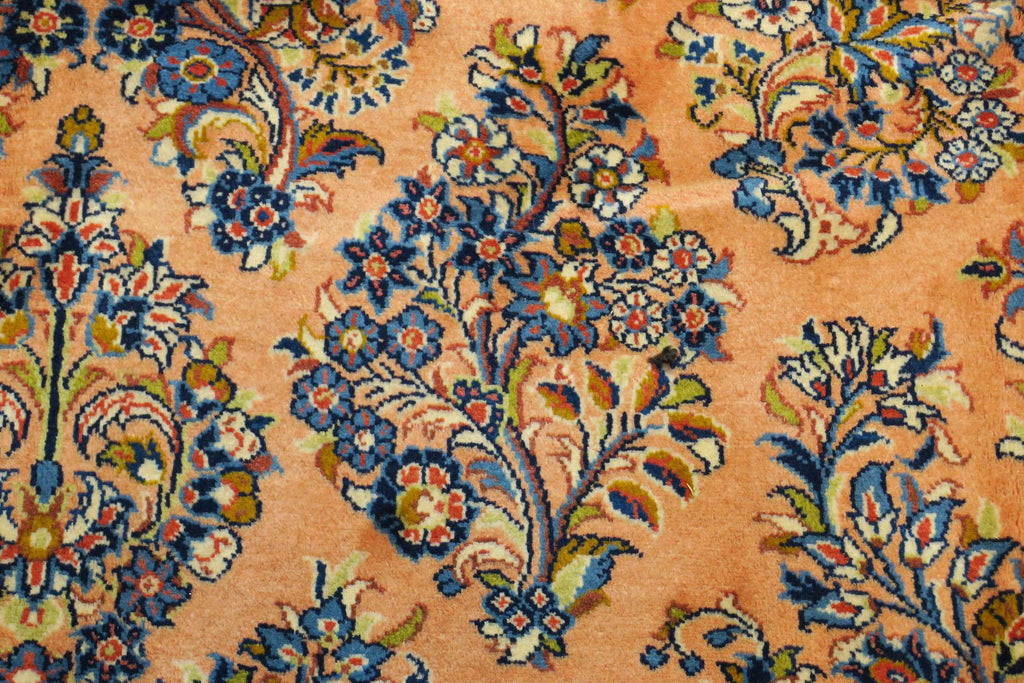 8' 0" x 11' 7" Persian Sarouk Rug