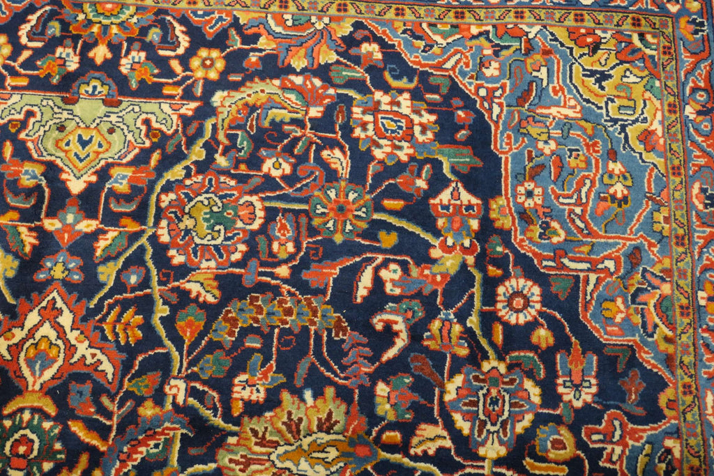 6' 9" x 10' 5" Persian Sarouk Rug