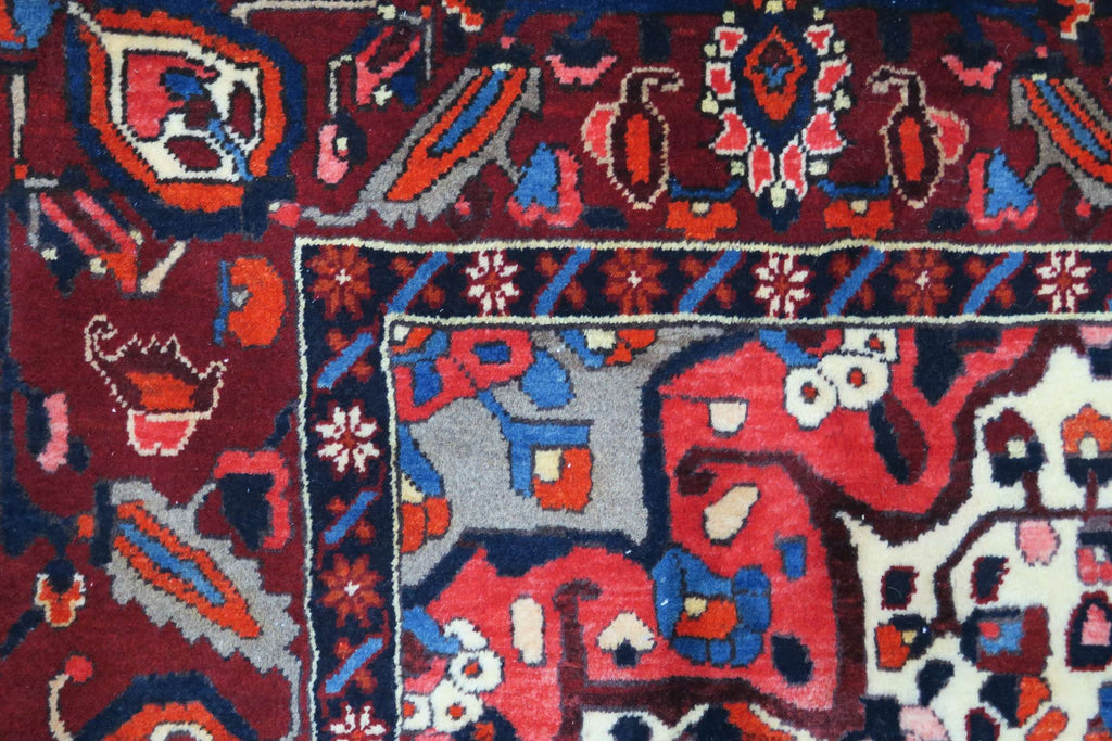 7' 2" x 10' 1" Persian Bakhtiar Rug