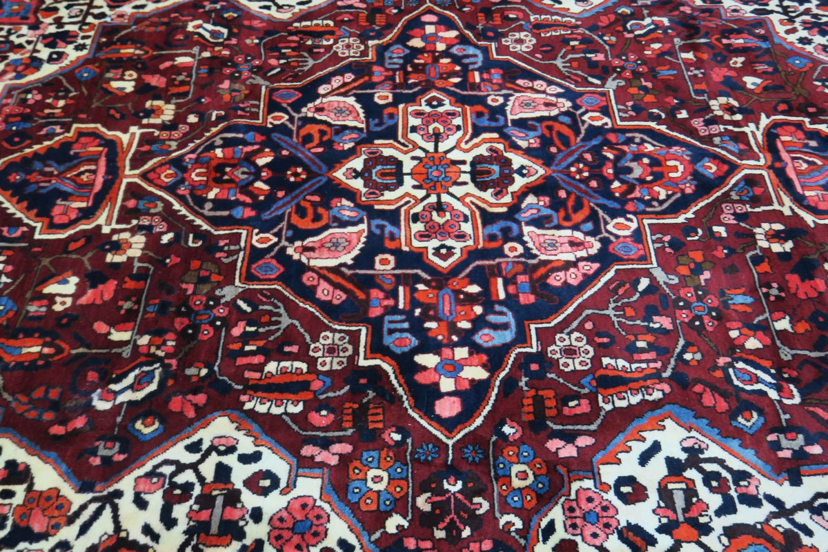 7' 2" x 10' 1" Persian Bakhtiar Rug