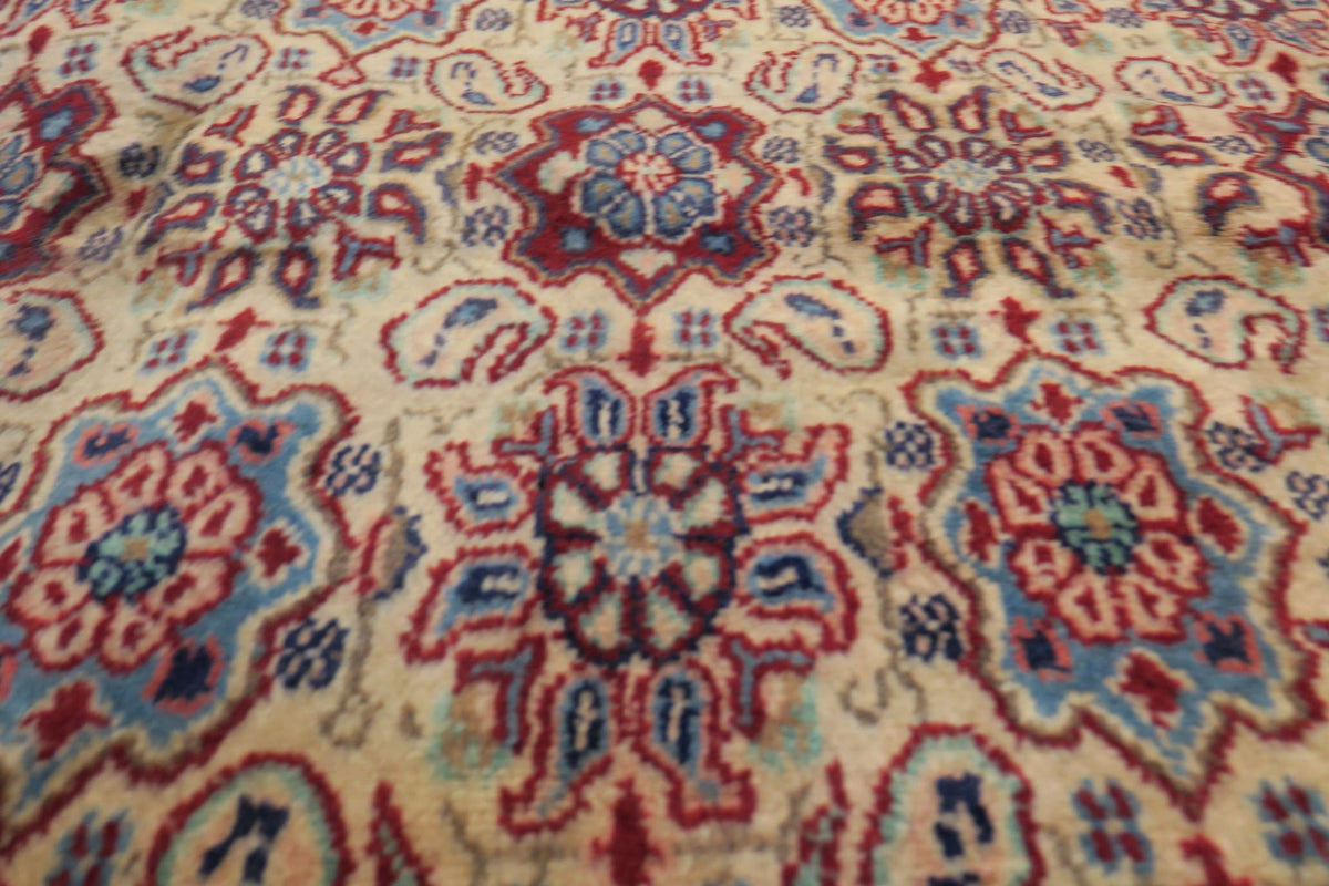 4' 6" x 6' 6" Persian Shahrbaft Rug
