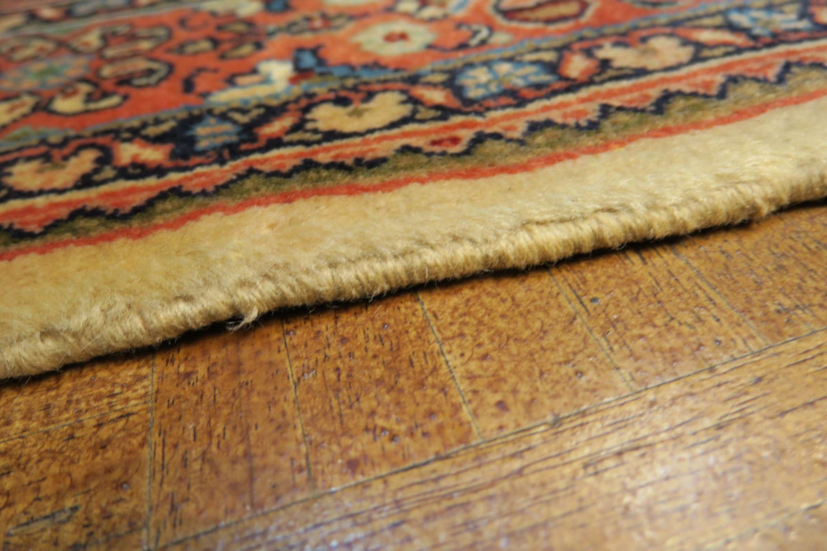 4' 6" x 6' 6" Persian Shahrbaft Rug