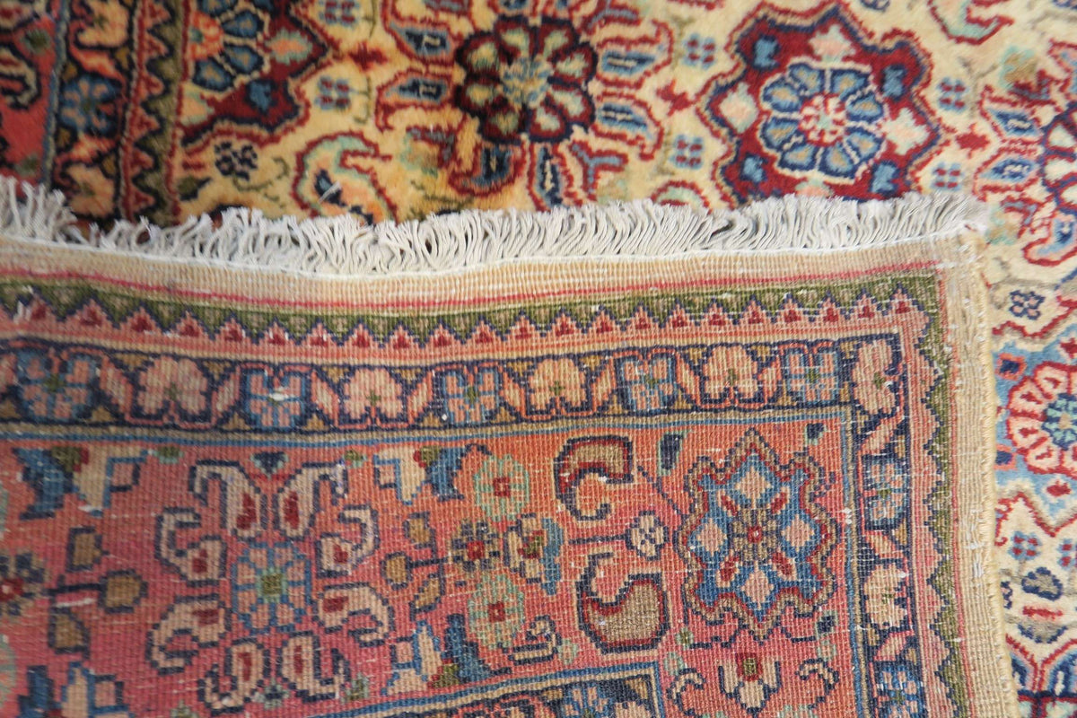 4' 6" x 6' 6" Persian Shahrbaft Rug