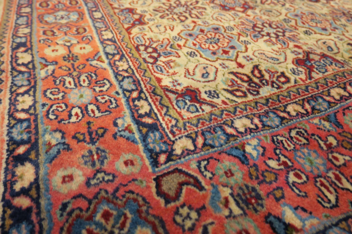 4' 6" x 6' 6" Persian Shahrbaft Rug