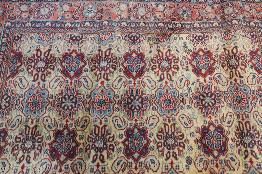4' 6" x 6' 6" Persian Shahrbaft Rug