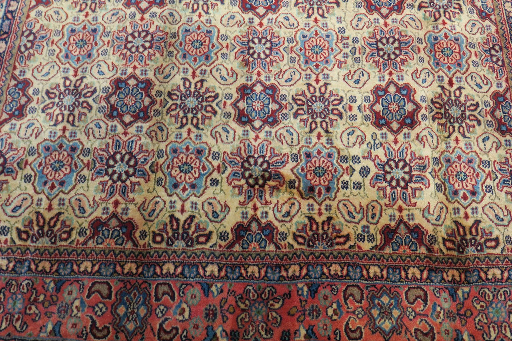4' 6" x 6' 6" Persian Shahrbaft Rug