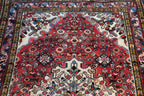 5' 1" x 6' 8" Persian Hamadan Rug