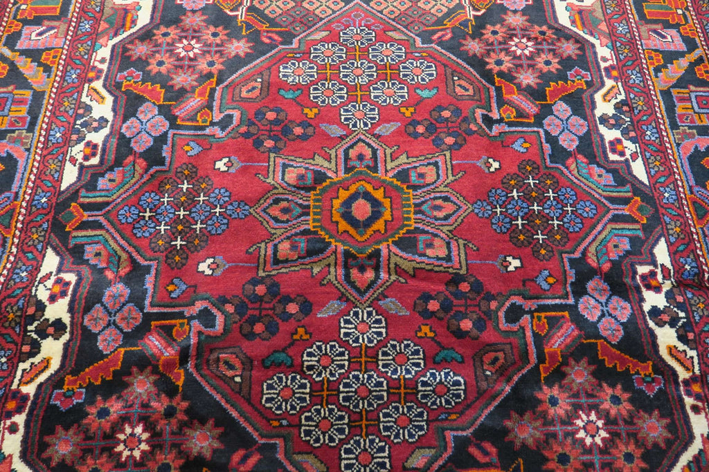 5' 2" x 7' 6" Persian Hamadan Rug