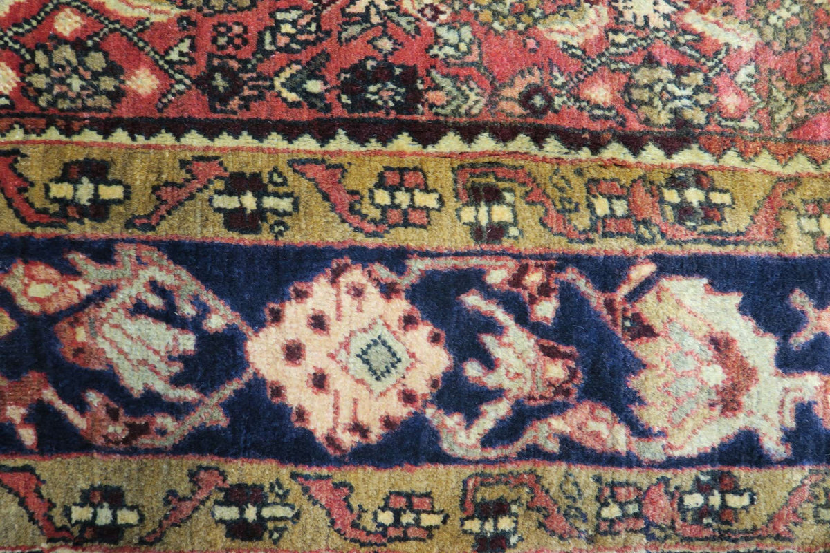 4' 6" x 7' 1" Persian Zanjan Rug