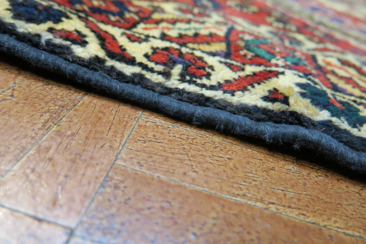 4' 9" x 6' 8" Persian Sirjan Rug