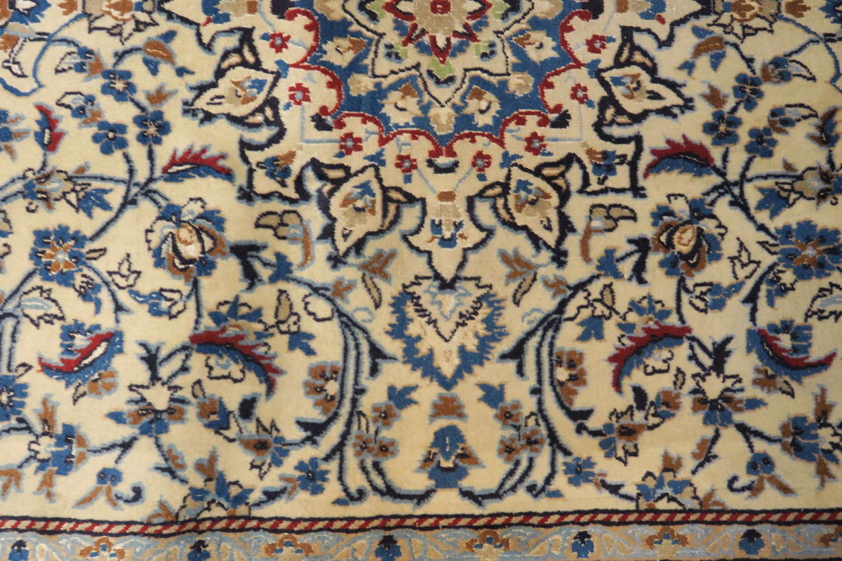 4' 1" x 5' 9" Persian Nain Rug