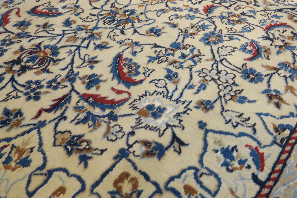 4' 1" x 5' 9" Persian Nain Rug