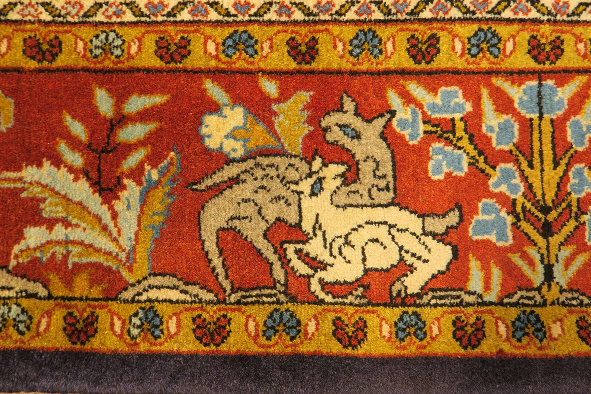 4' 4" x 7' 1" Persian Shahreza Rug