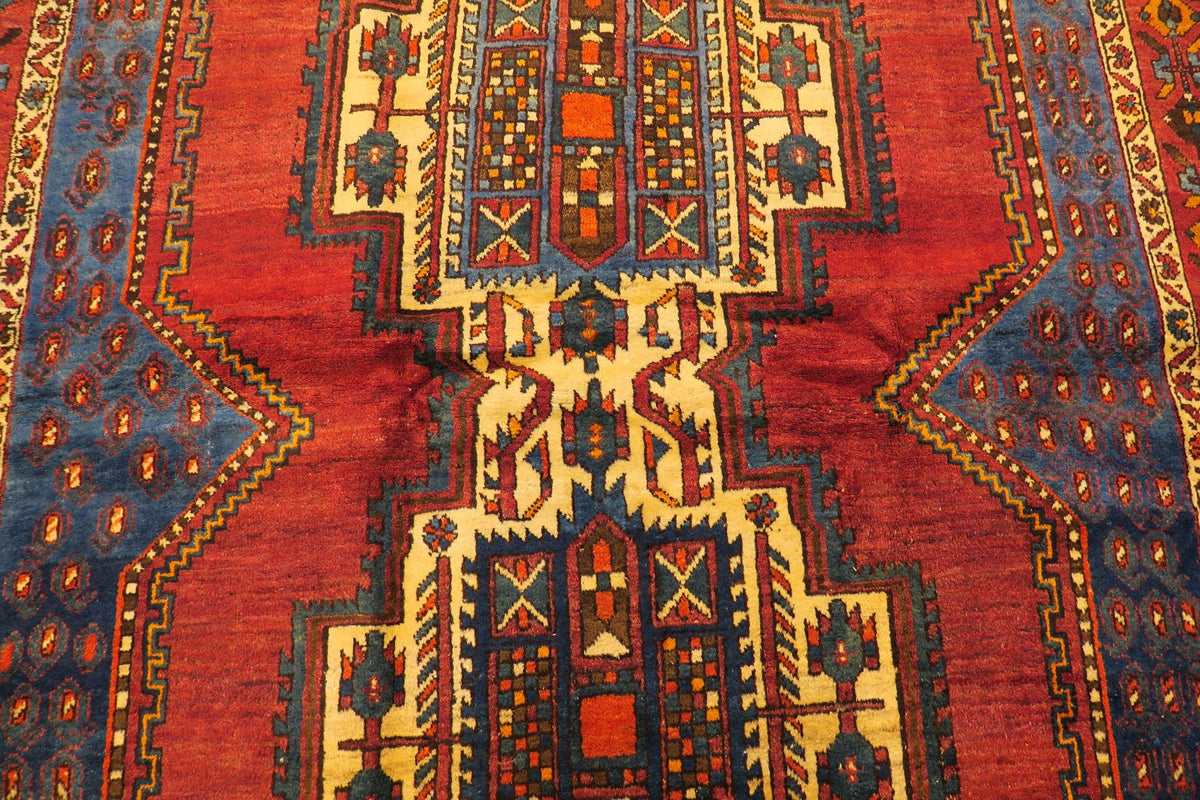 5' 2" x 6' 4" Persian Sirjan Rug