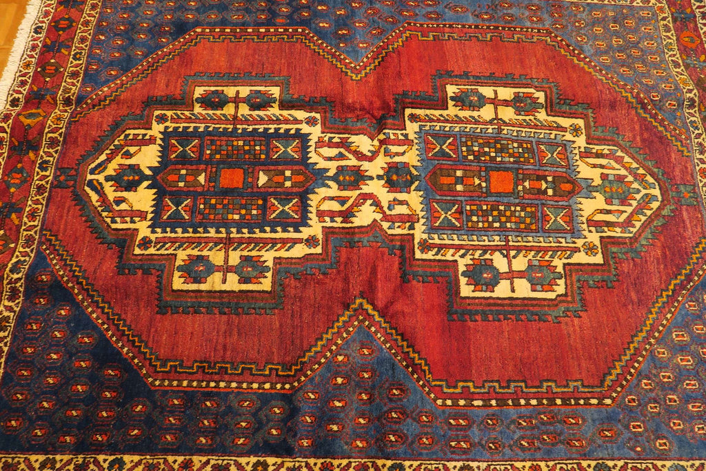 5' 2" x 6' 4" Persian Sirjan Rug