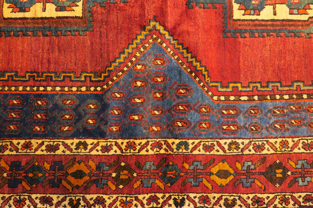 5' 2" x 6' 4" Persian Sirjan Rug