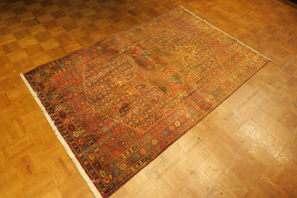 4' 2" x 6' 5" Persian Zanjan Rug