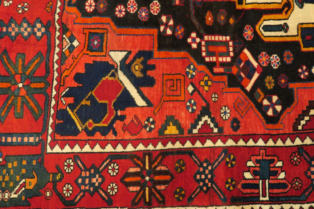 5' 1" x 7' 4" Persian Bakhtiar Rug