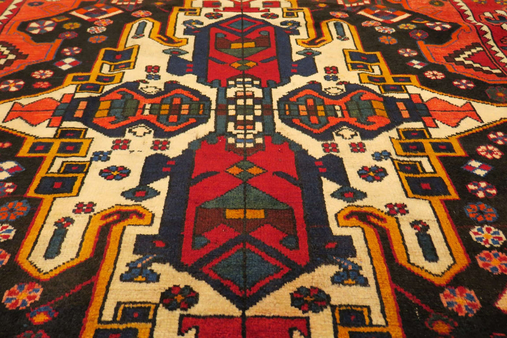 5' 1" x 7' 4" Persian Bakhtiar Rug