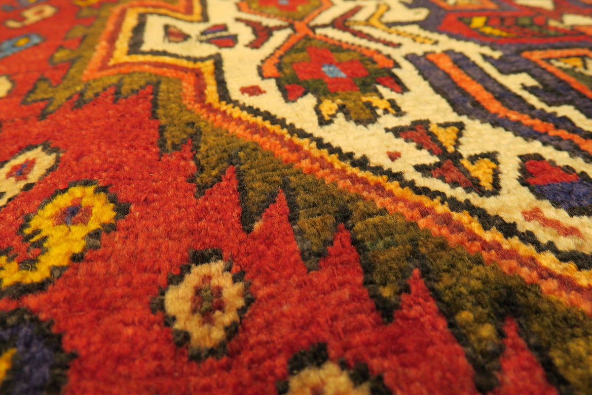 4' 10" x 6' 9" Persian Sirjan Rug