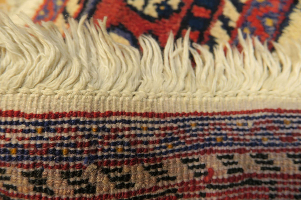 5' 1" x 6' 7" Persian Sirjan Rug