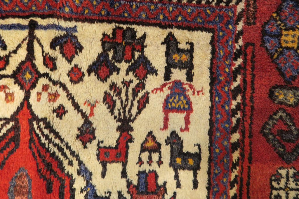 5' 1" x 6' 7" Persian Sirjan Rug