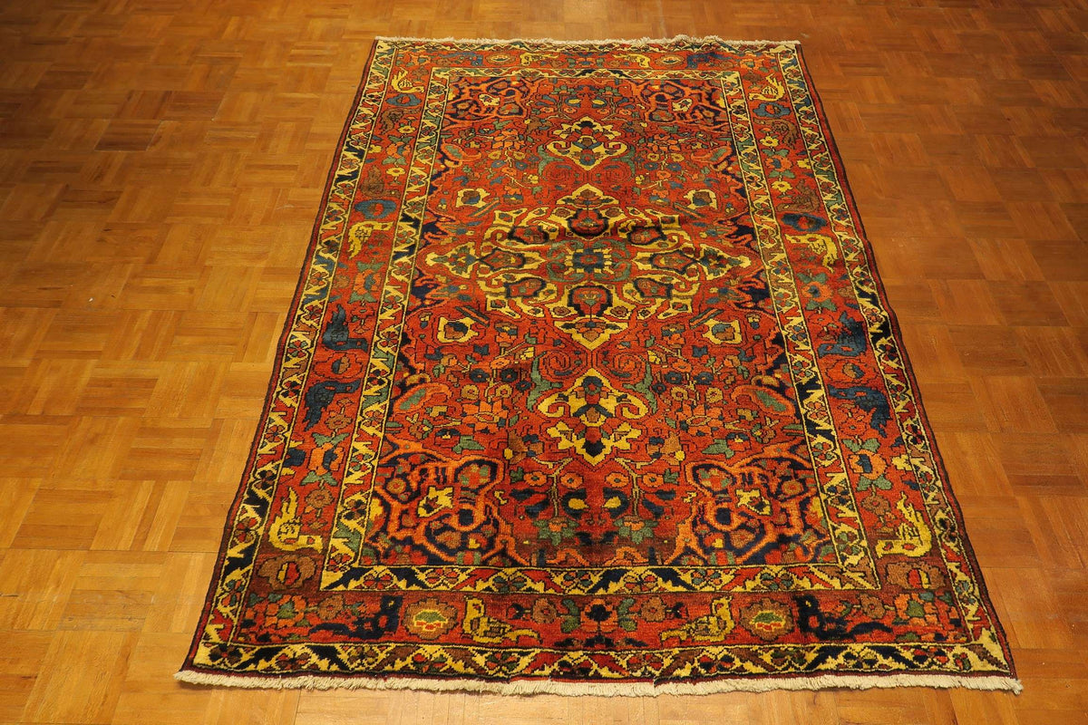 4' 8" x 6' 8" Persian Bakhtiar Rug